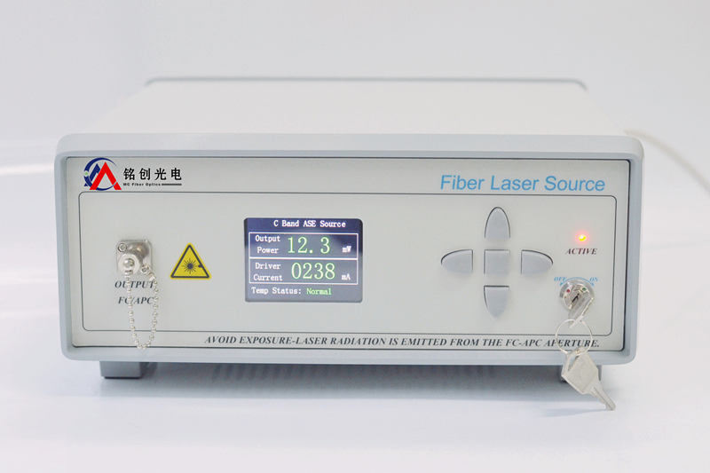 2.0um ASE������Դ